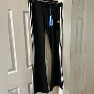 Adidas flared leggings